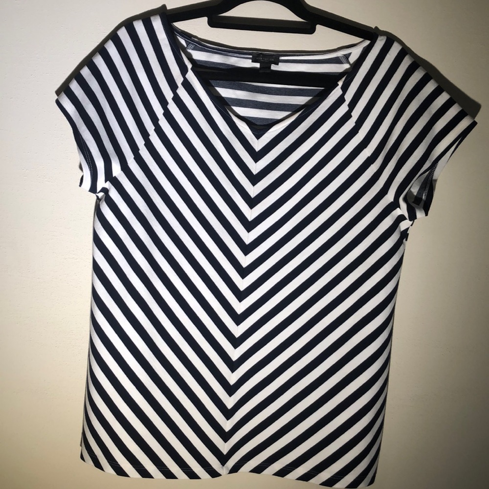 Anne Taylor large crisp blue/white stripe short sleeve nautical shirt NWOT 3/$25